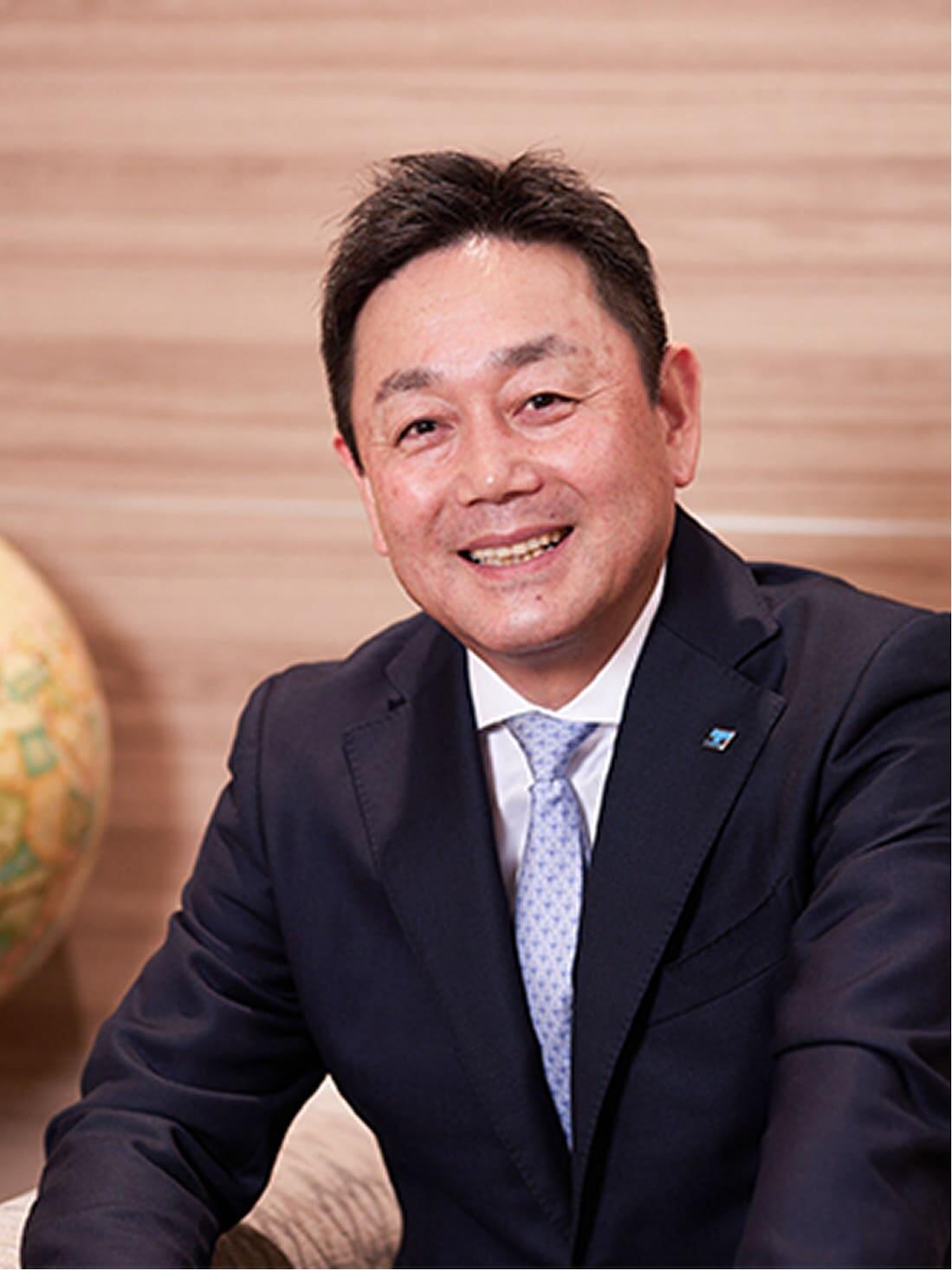 代表取締役社長 德倉 克己